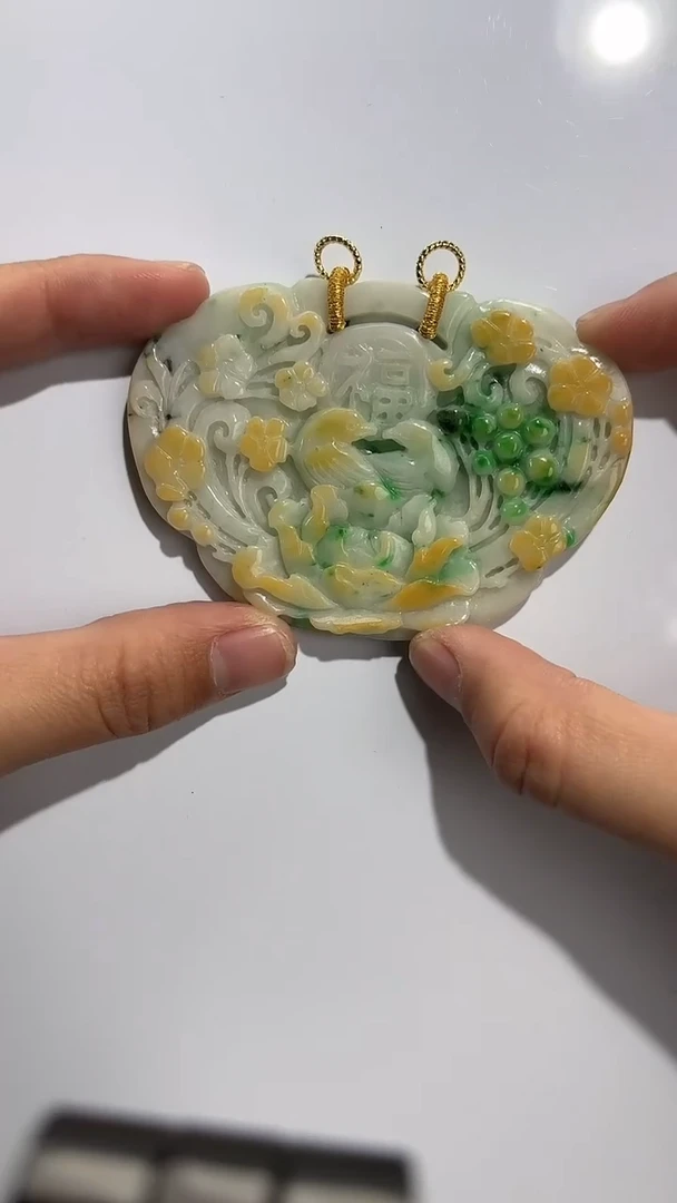 【闪购商品】翡翠颈饰未镶嵌翡翠 颈饰 未镶嵌2034