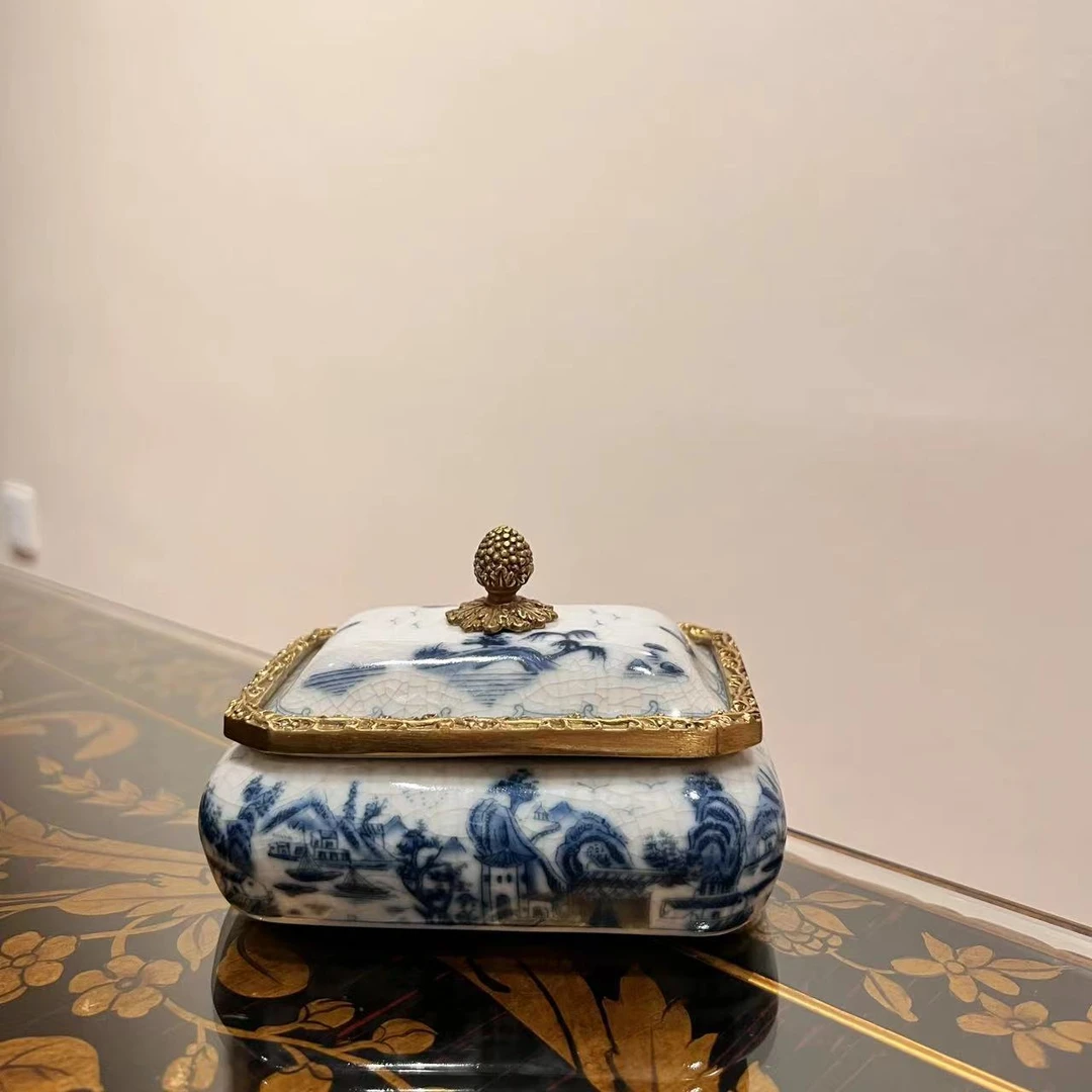青花瓷手绘高温瓷黄铜首饰盒收纳盒中法式高档高雅客厅玄关欧式