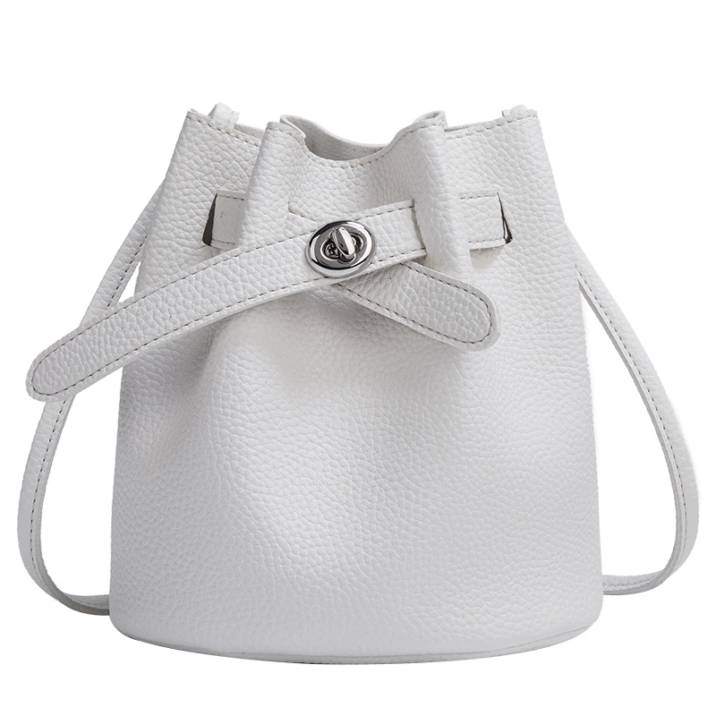 白色水桶包女2024年春夏新款百搭单肩斜挎包swT