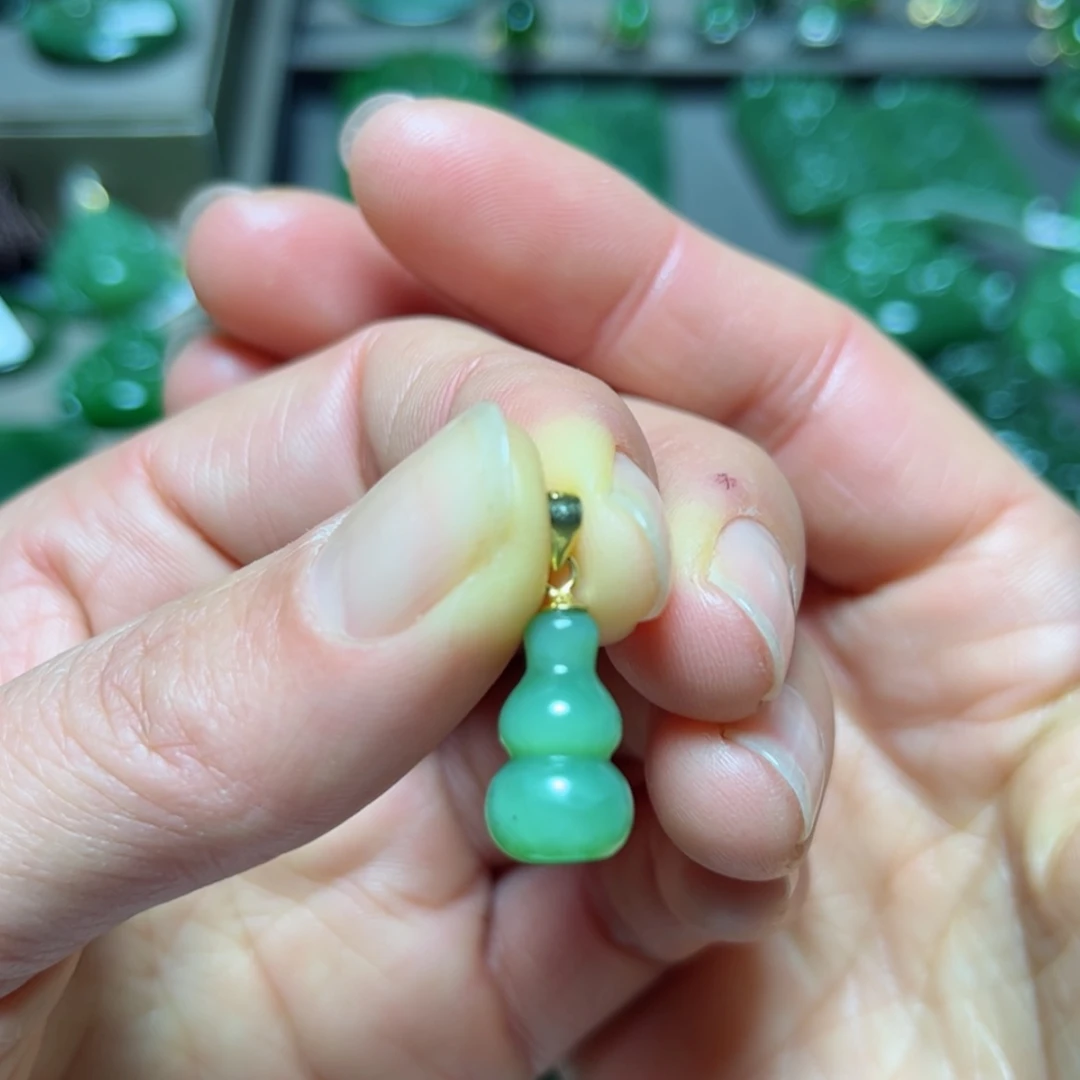 【闪购商品】和田玉（碧玉）吊坠银S925镀金镶嵌