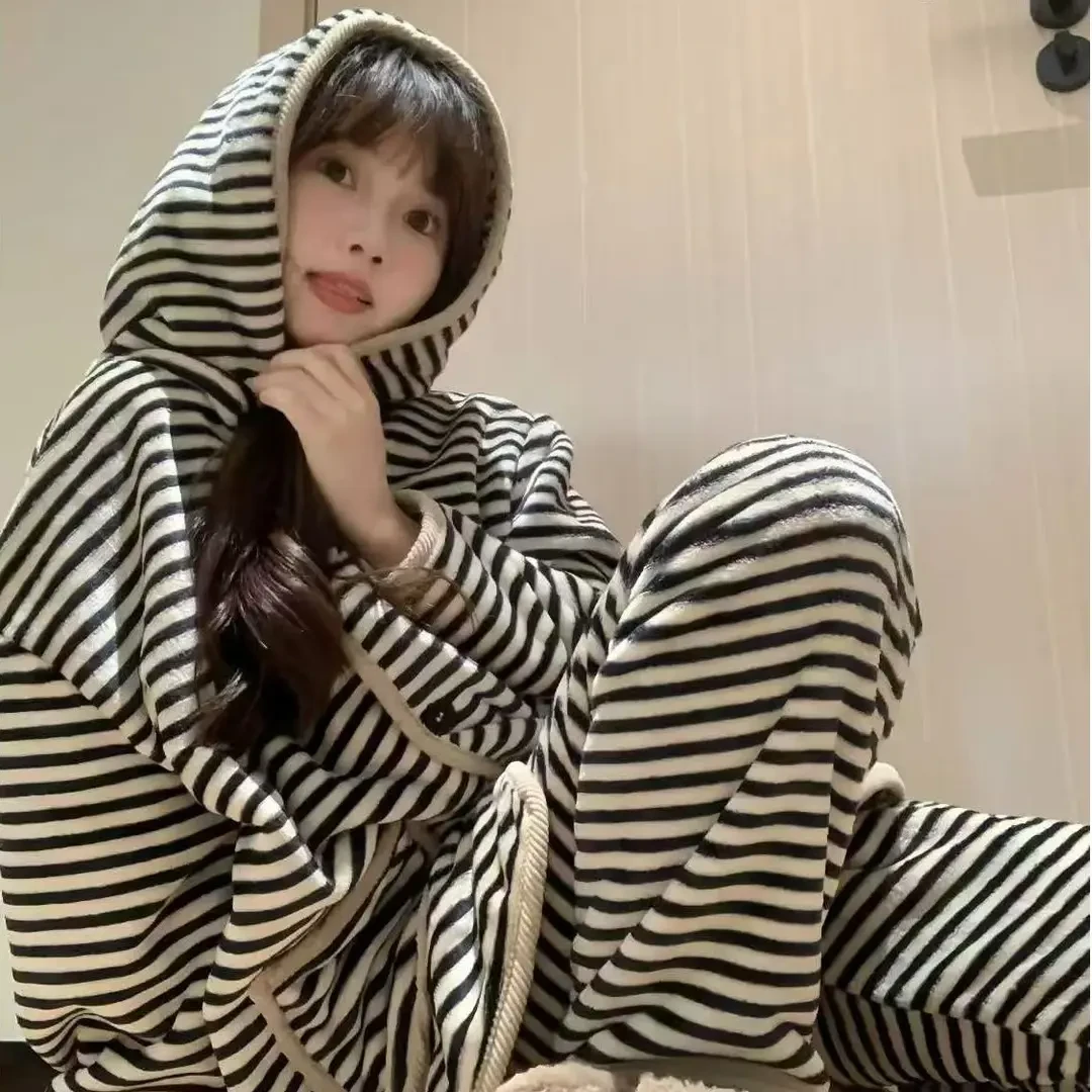 韩系高级感时尚条纹睡衣冬季加厚法兰绒保暖休闲家居服套装网红