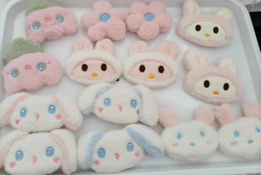 儿童毛毡掰掰玉桂狗花朵卡通可爱碎发夹BB夹刘海夹子毛绒款发饰