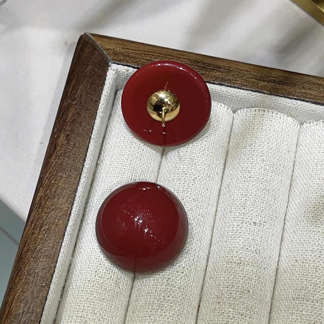 铜合金耳饰 洛红色面包珠时尚百搭耳钉复古