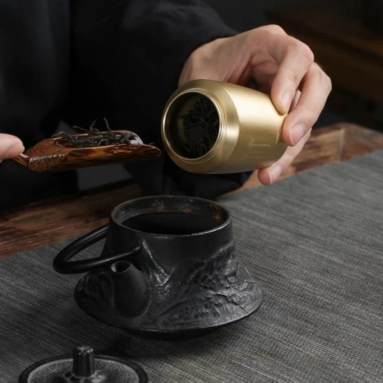 黄铜  《静字便携茶罐》 创意家居用品 送礼