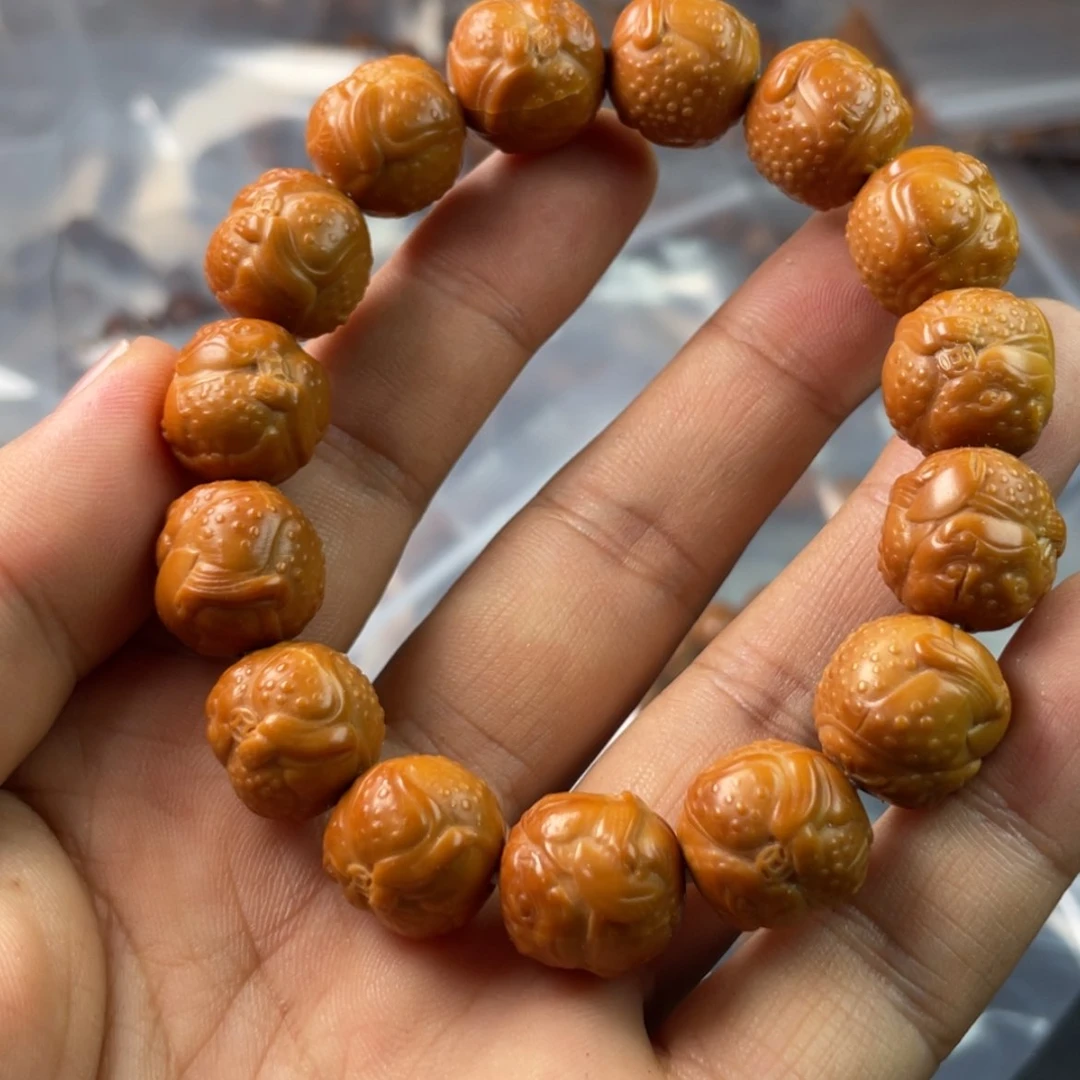 【闪购商品】猴头核桃吊坠没事了你