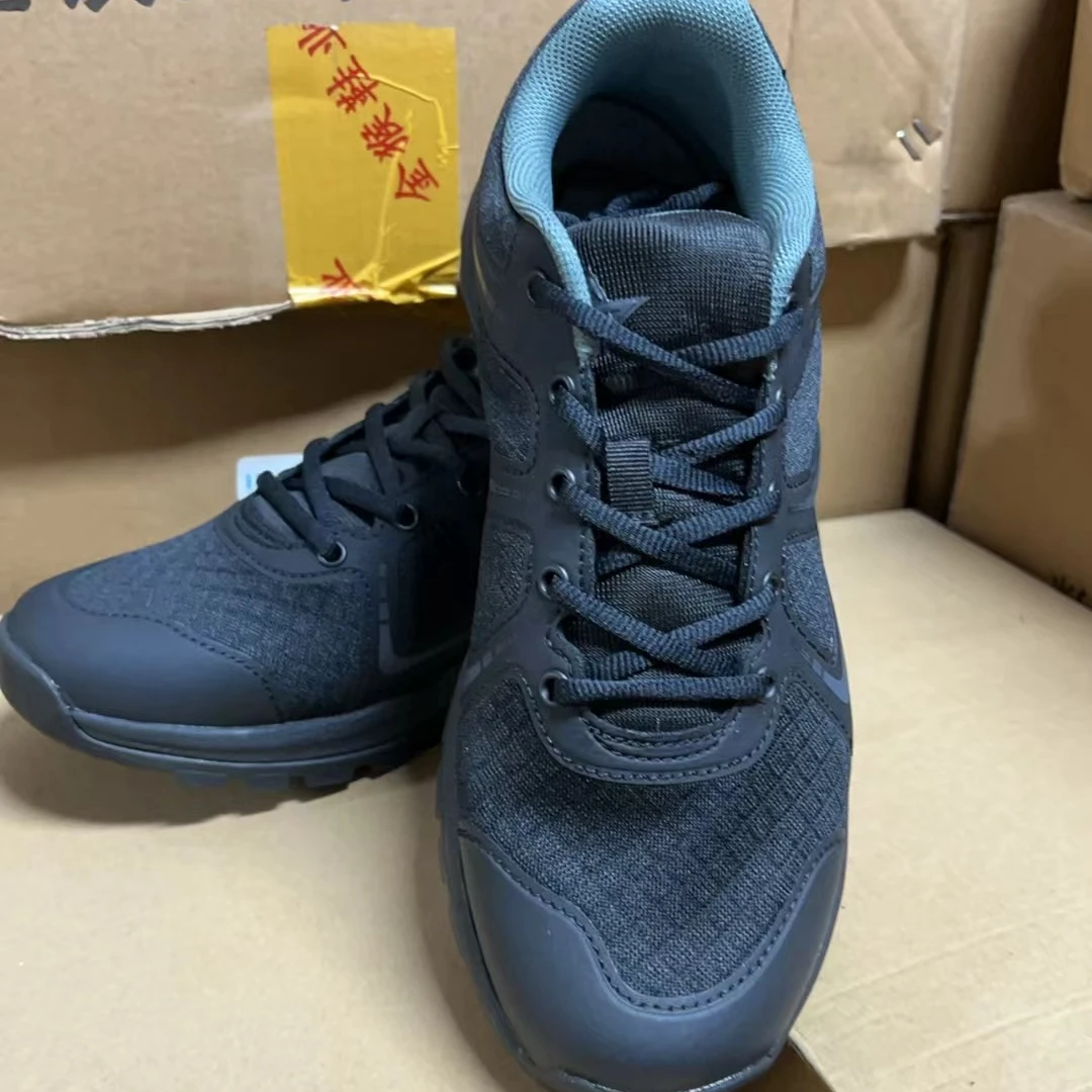 【19体能运动鞋】黑色跑鞋