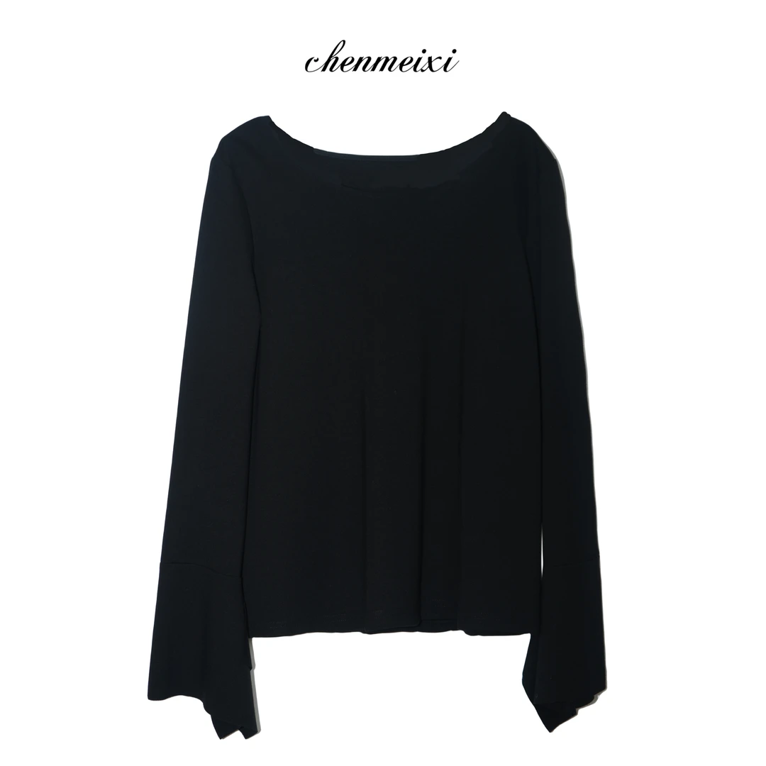 陈美羲【极简】设计感喇叭袖休闲打底衫 GT-SY-0092