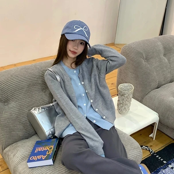 桃粉灰蓝圆领假两件针织开衫2024秋冬季新款学院风减龄长袖上衣女