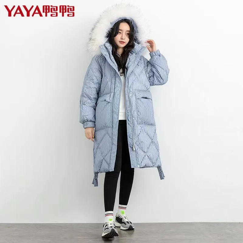 YAYA/鸭鸭羽绒服女2023冬季/新款长款毛领鸭绒鸭鸭显瘦简约羽绒服