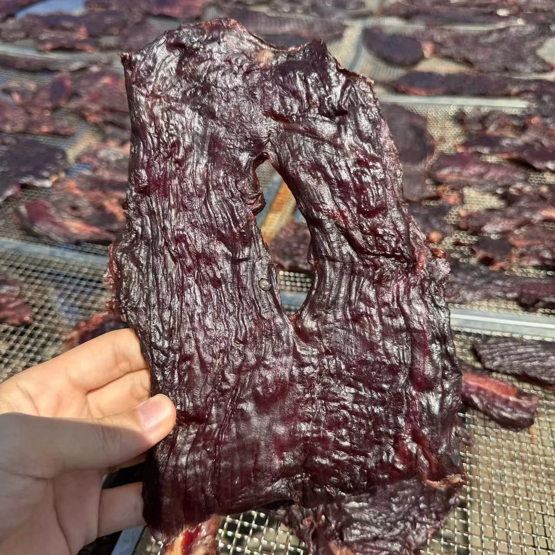海南牛肉干带油带筋生晒九分干散装称重咸晒鲜味牛肉干