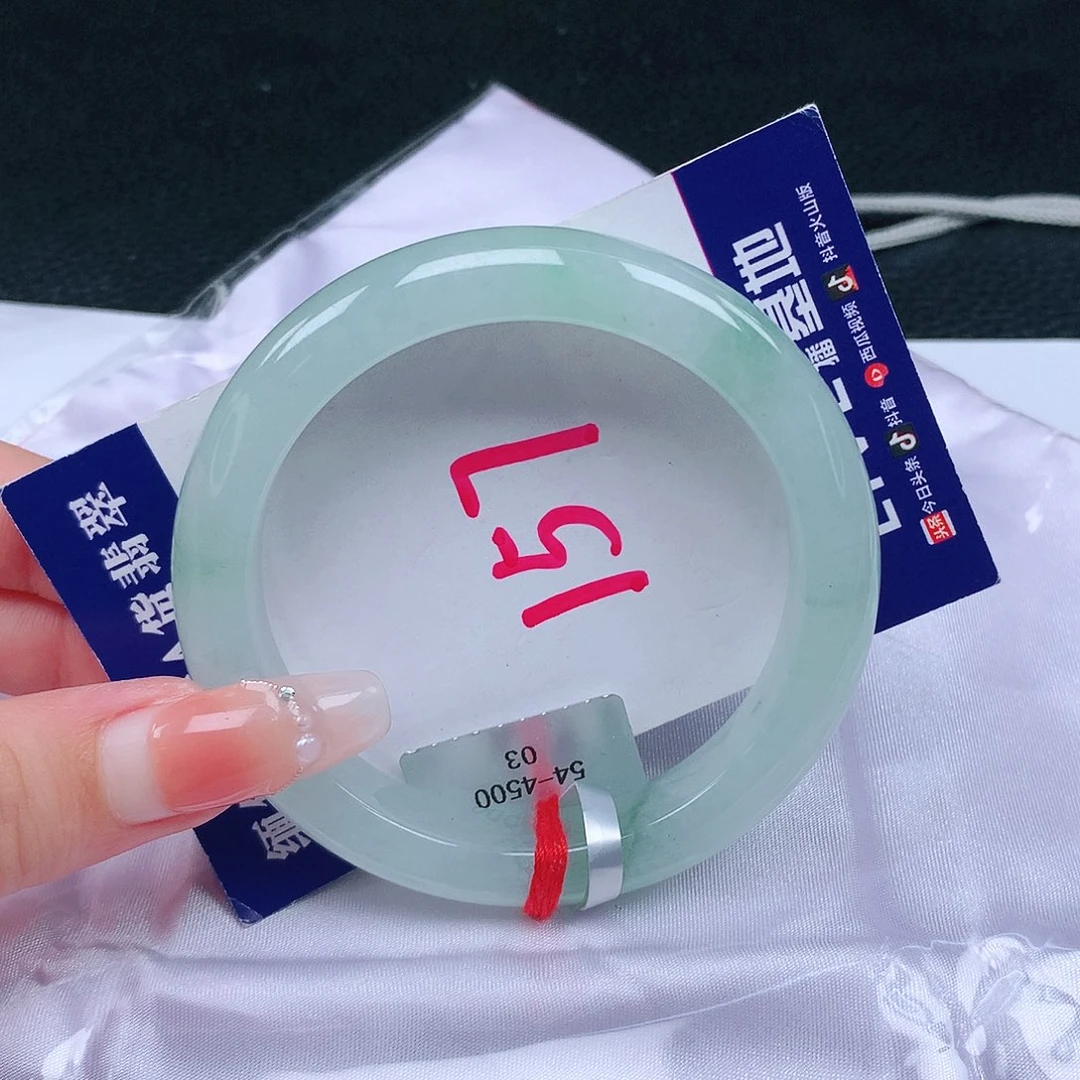 翡翠手镯未镶嵌缅甸天然a货翡翠手镯