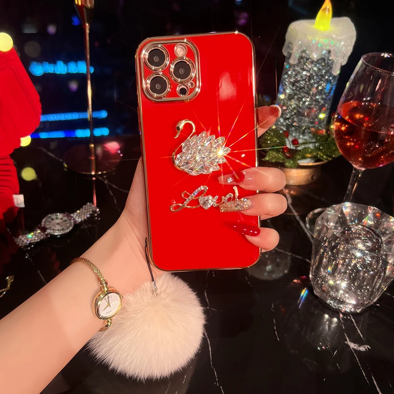 天鹅苹果14promax新年红硅胶手机壳软iPhone15网红创意13全包12女