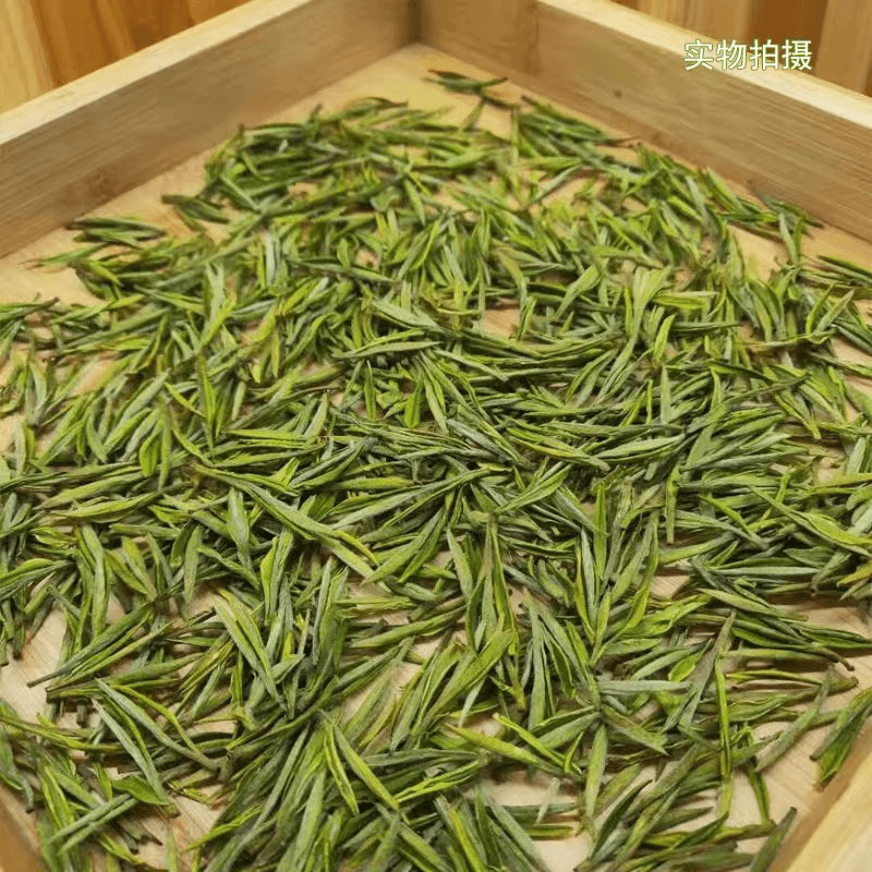 2024明前茶白茶散茶罐装、1罐125克、一共4罐共500克