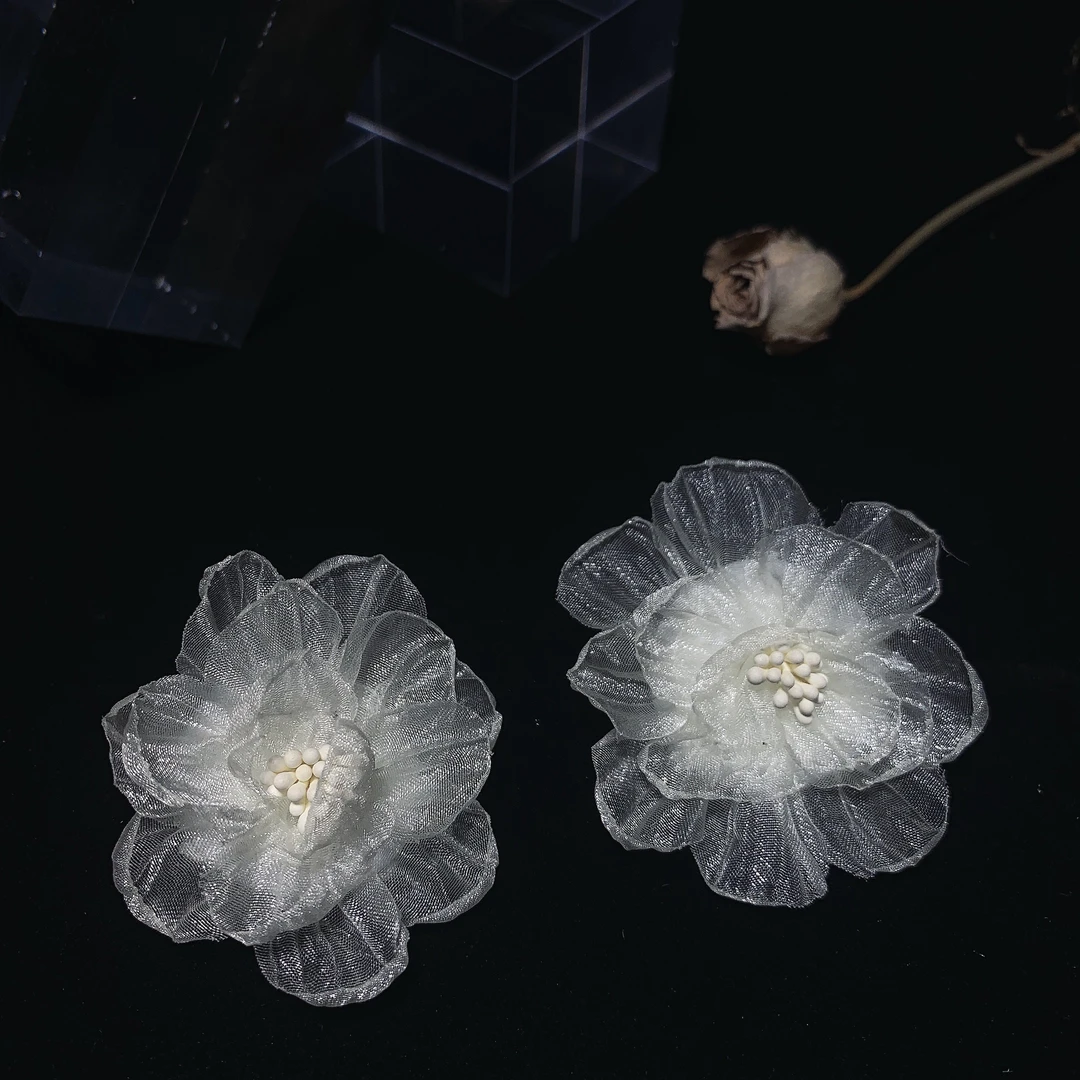 非金属布艺耳饰 沁心新款纱花花朵新娘手工活超仙奶黄色耳针