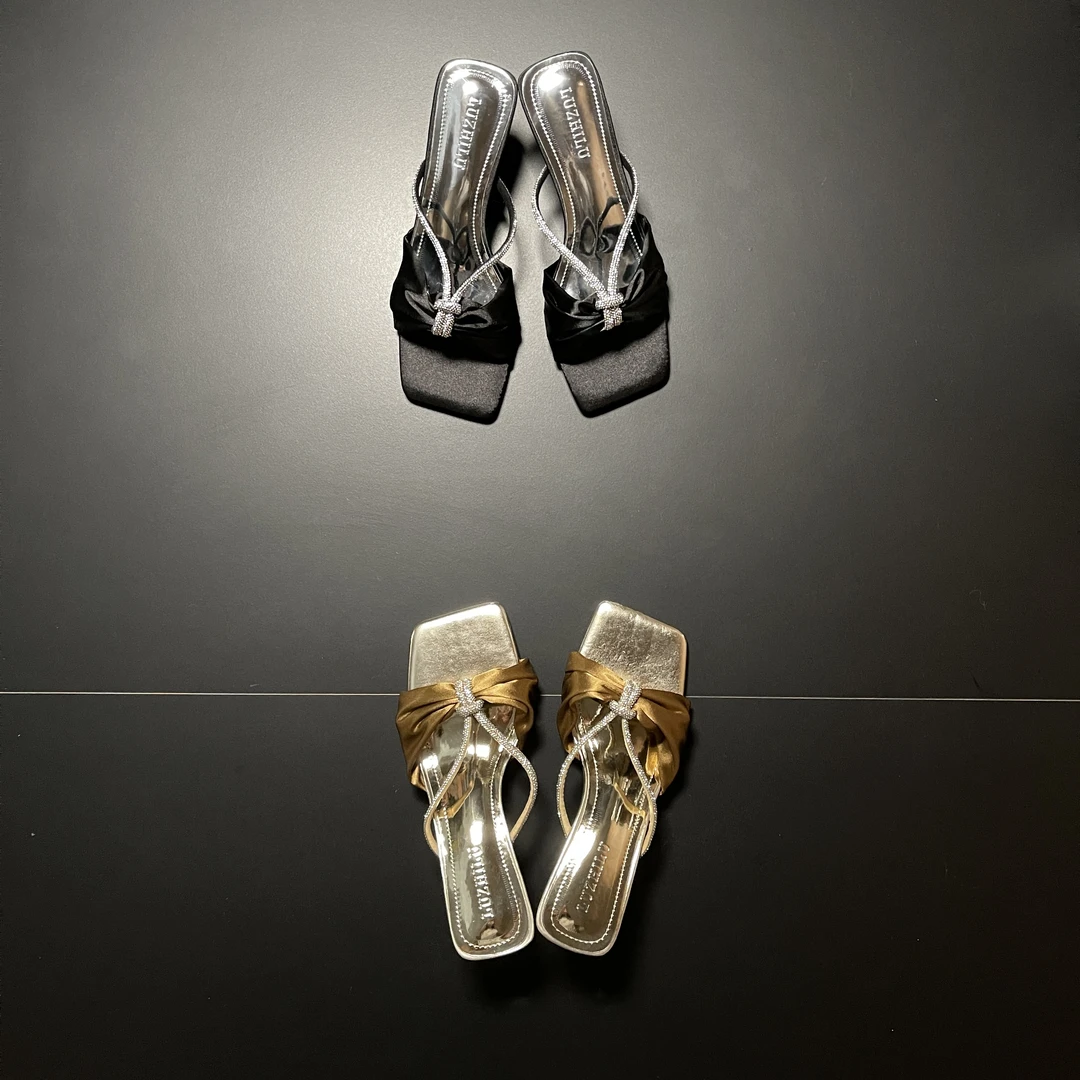 青一女鞋夏季新款方头法式时尚水钻细闪凉拖鞋露趾气质细跟高跟鞋