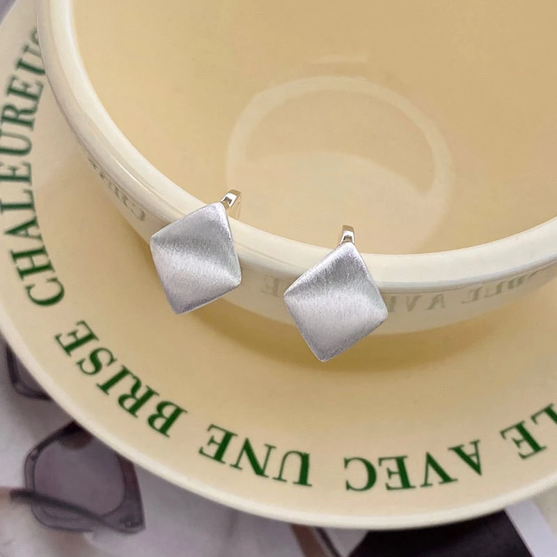 925银耳饰 韩国ins风拉丝耳扣气质菱形耳环冷淡风设计感银饰品