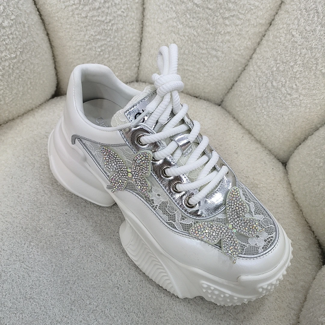 （1）欧美佳春秋新款时尚休闲鞋8070