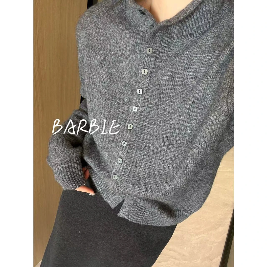 【豆子推荐】1876冬季韩系单排扣简约慵懒风立领毛衣长袖