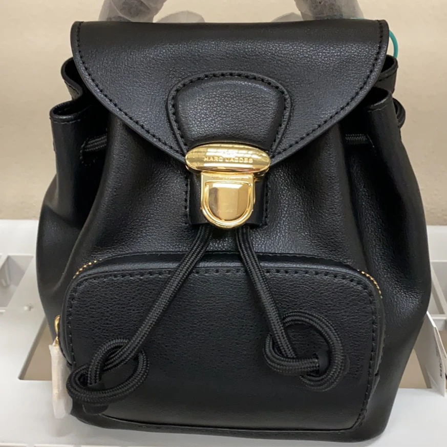 全新未使用 Marc Jacobs/莫杰 ls51037-MJ黑色背包(国内现货）