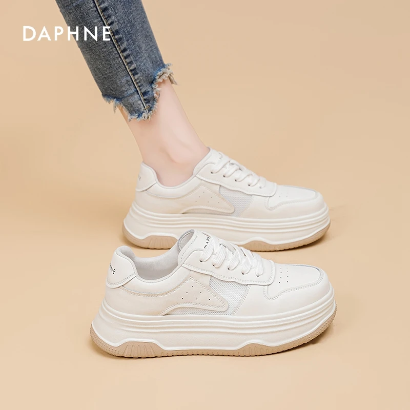达芙妮女鞋2024春夏季新款百搭小白鞋ins网红时尚厚底增高板鞋A