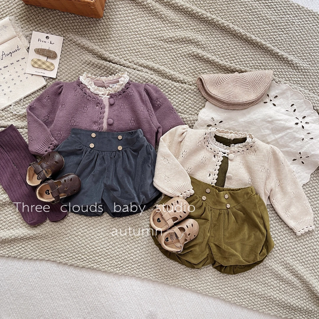 三小朵婴幼儿宝宝秋季蕾丝领套头镂空针织衫毛衣丝绒短裤