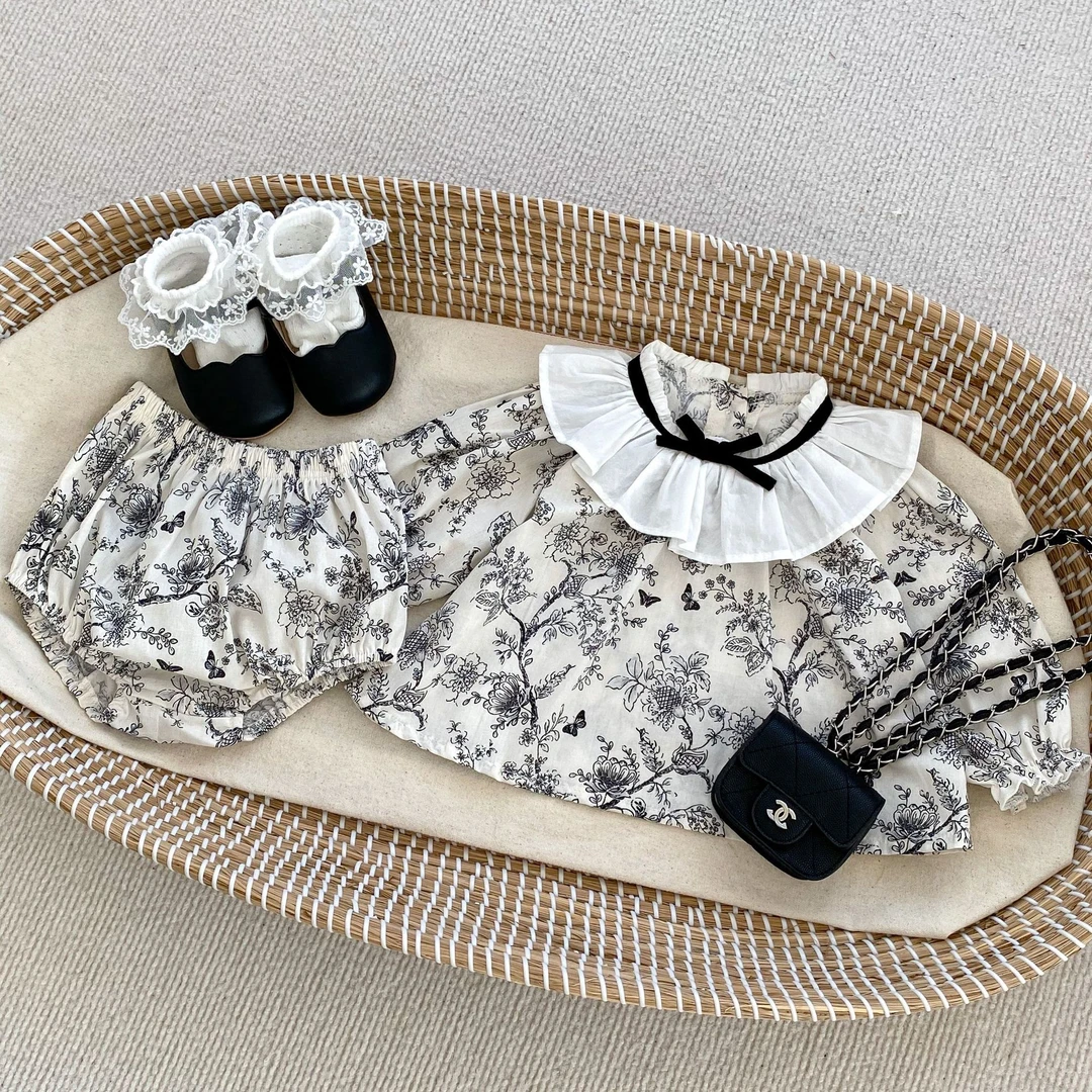 三小朵2023新款婴儿秋季套装女宝宝花边蝴蝶结长袖上衣三角包屁裤