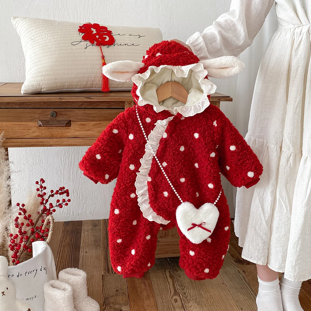 三小朵2368婴儿衣服冬装新生女宝宝连体衣公主满月百天爬服周岁礼