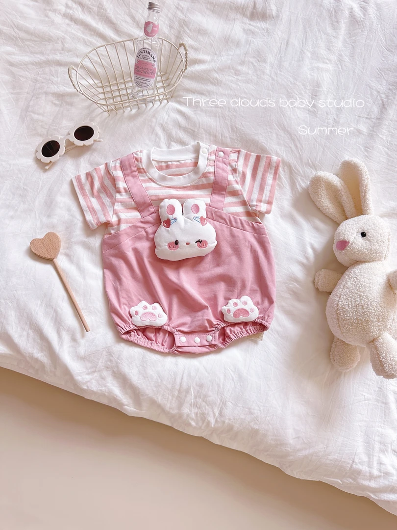 三小朵1938婴儿衣服夏季薄款条纹假两件短袖爬服卡通兔子宝宝