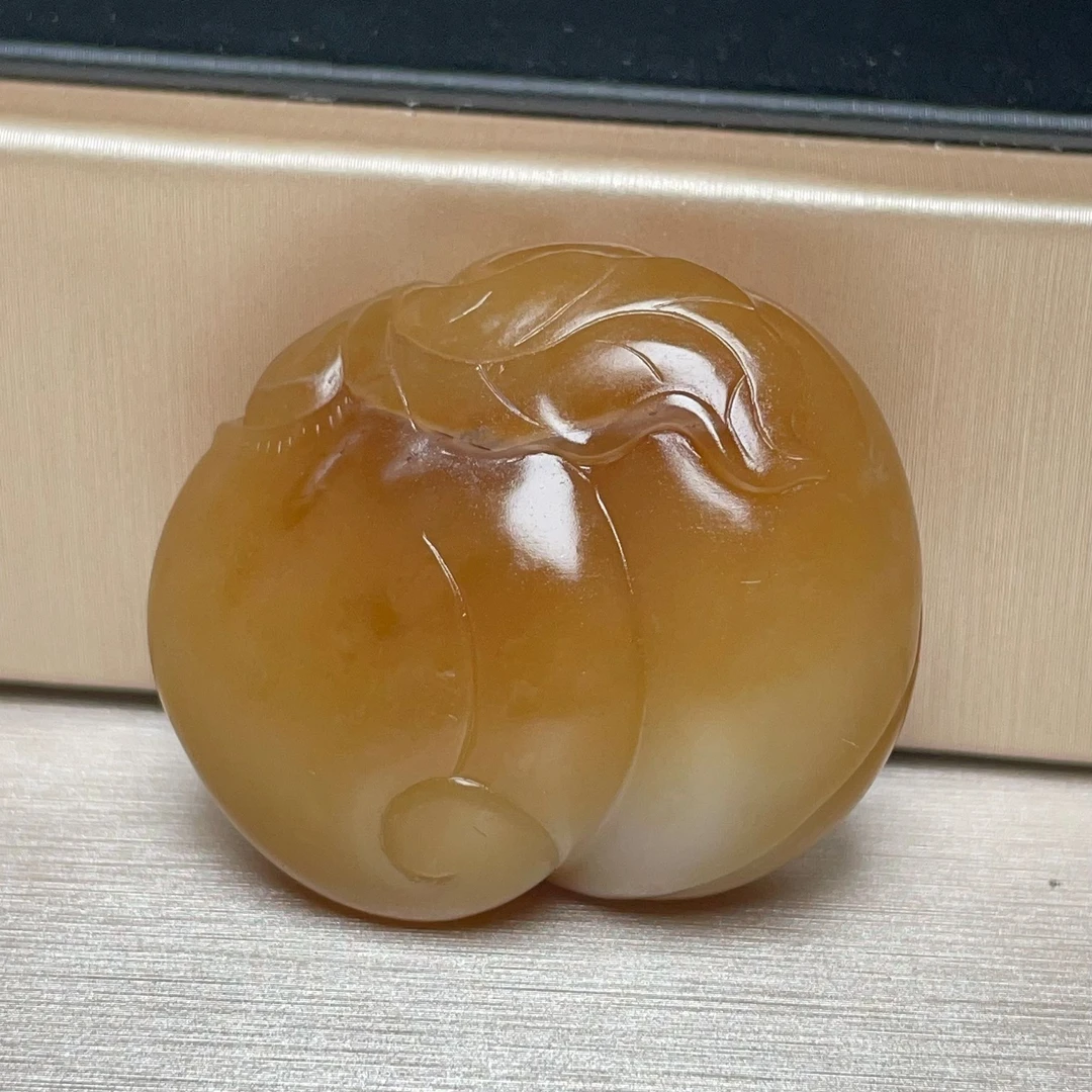 和田玉糖玉福寿挂坠