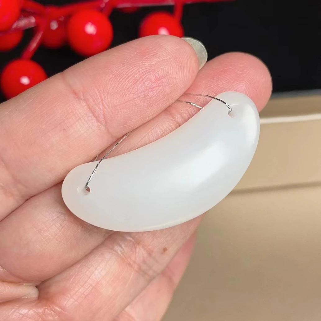 和田羊脂玉圆满如意吊坠