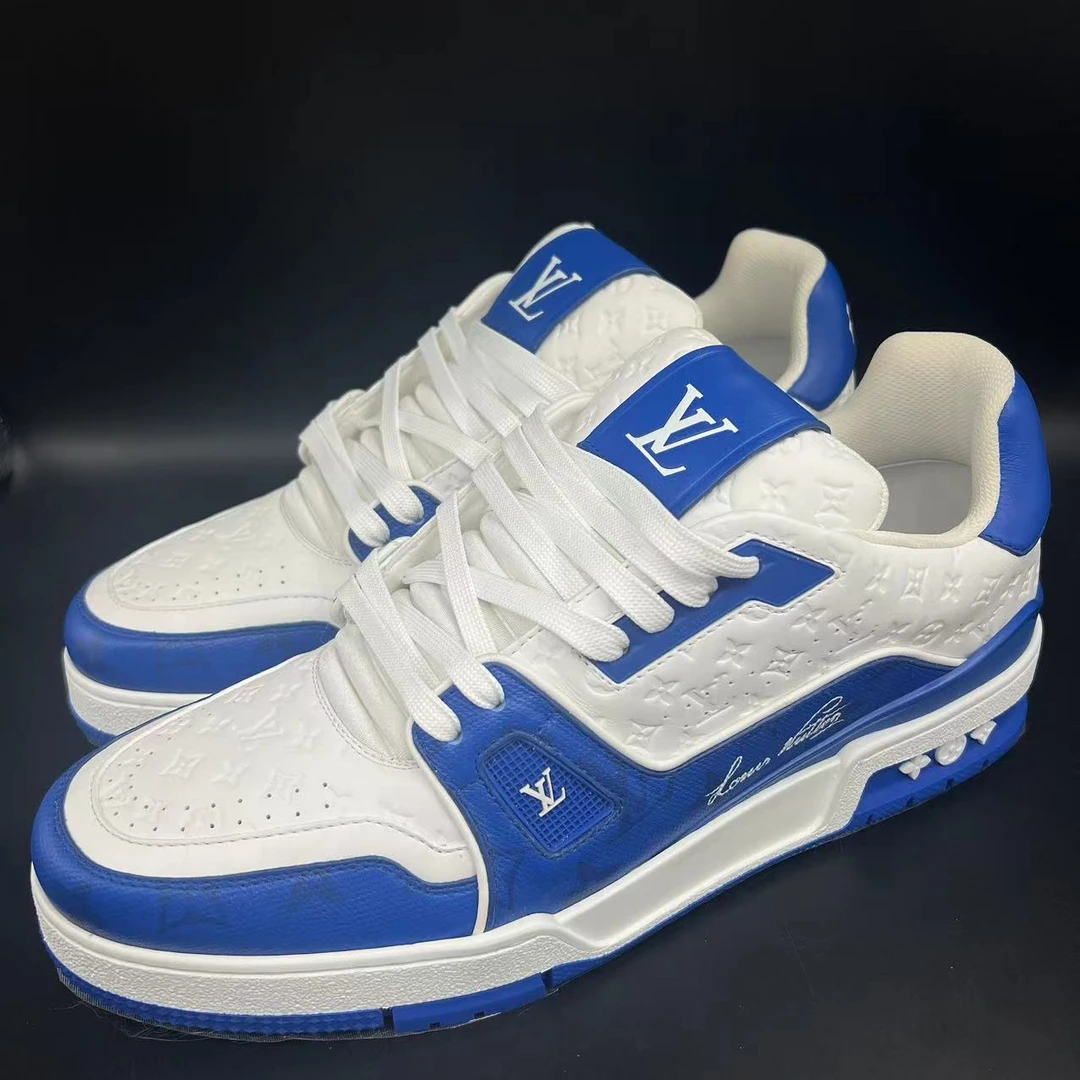 未使用Louis Vuitton路易威登白蓝浮雕吹呢trainer正品/折扣/潮鞋