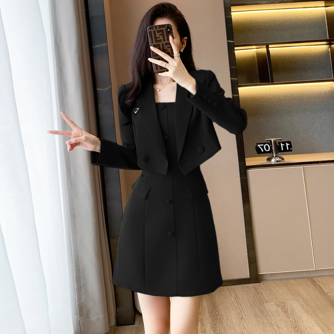 黑色小西装套装女春秋新款修身气质百搭通勤显瘦炸街短款两件套裙