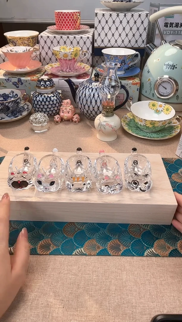 【闪购商品】瓷片170猫咪调味蘸料碟5只木盒装