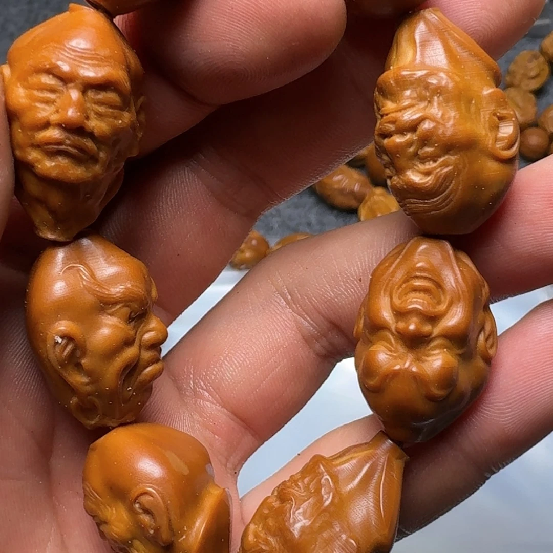 【闪购商品】橄榄核吊坠秦*