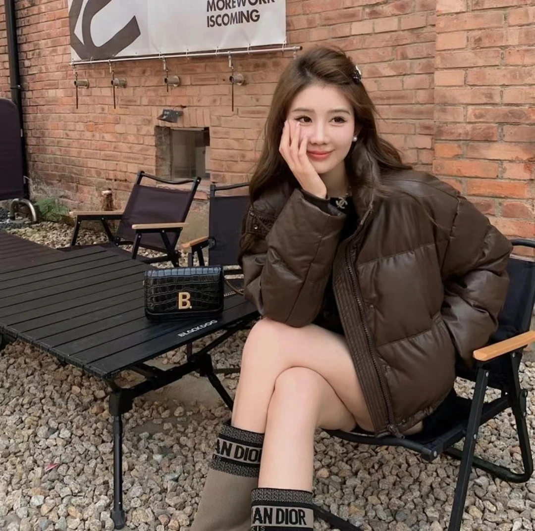 2023新款冬季免洗PU皮羽绒服女短款加厚立领面包服小个子外套1