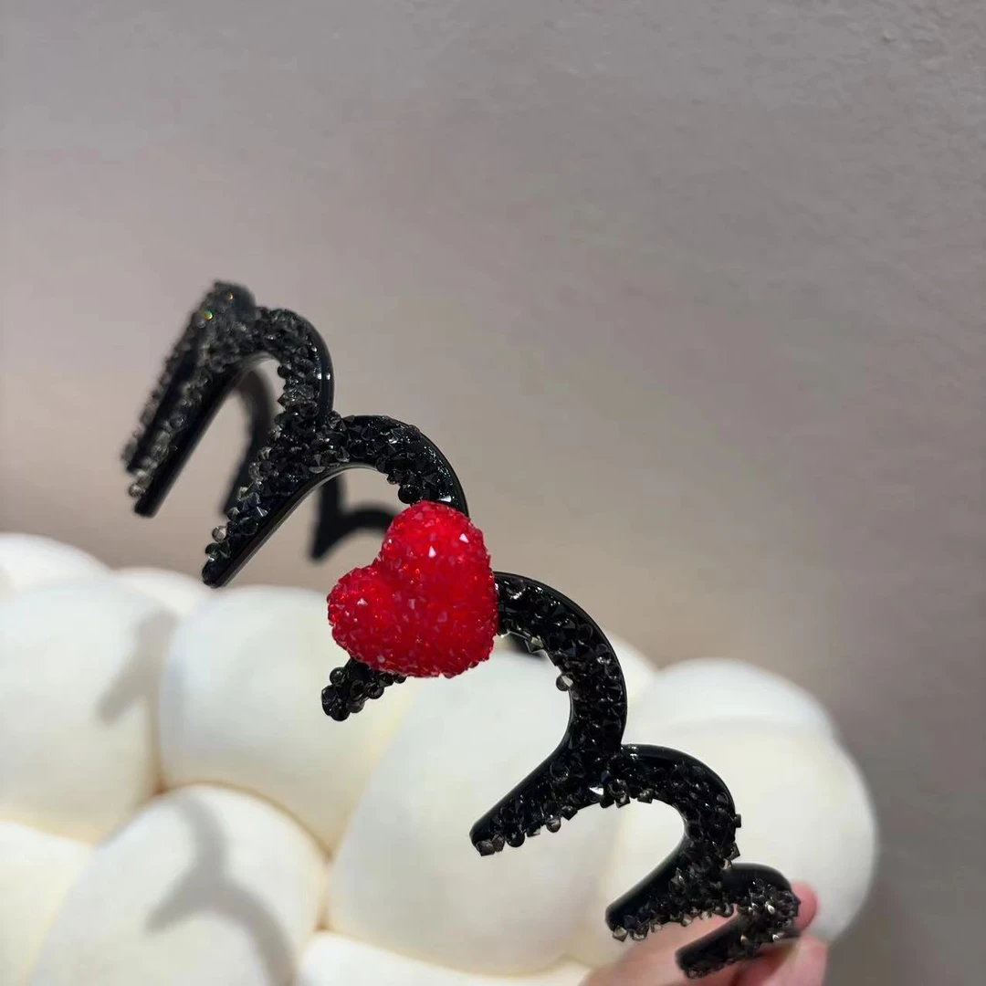设计款砂糖爱心头扣发箍F274