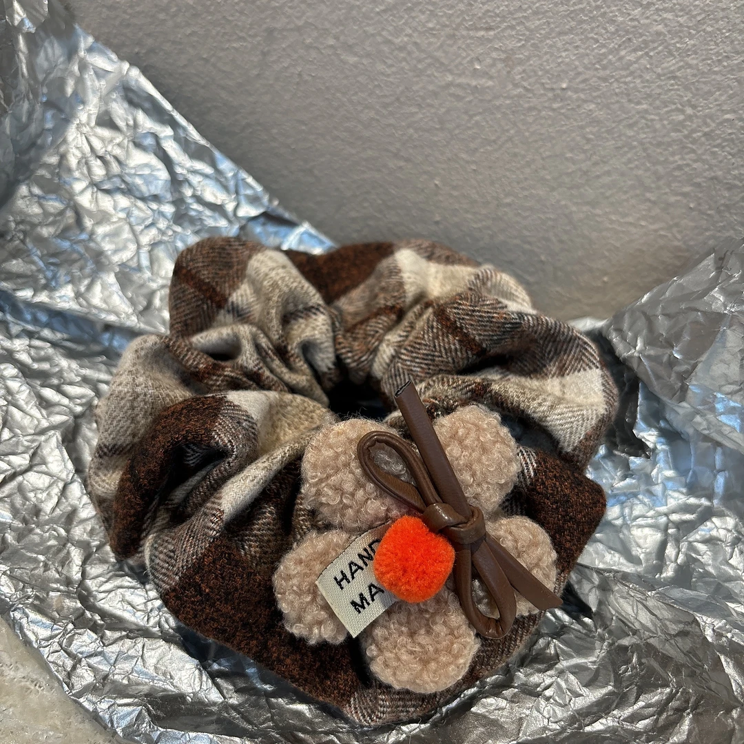 设计款格纹小花发圈T1309