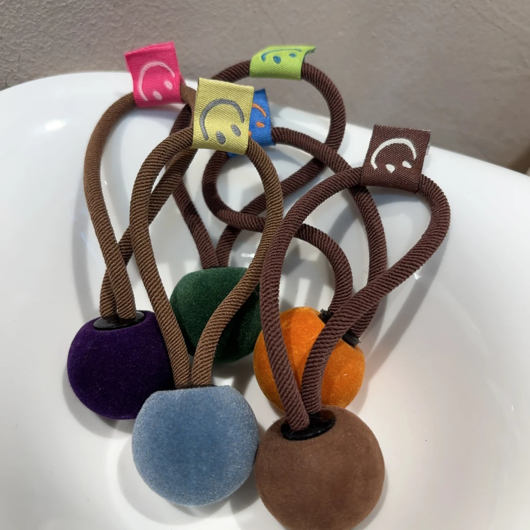 设计款彩色球球拼色发圈T50