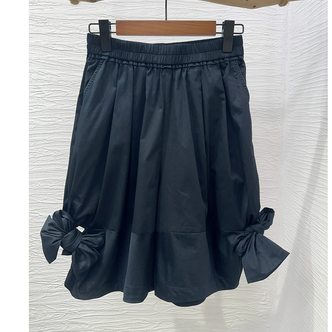 夏季新品时尚减龄蝴蝶结设计百搭黑色短裤女休闲显瘦裤子P093321