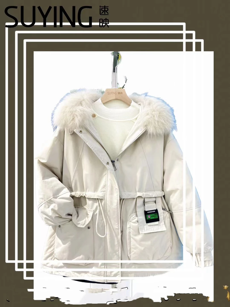 韩版宽松的羽绒服外套
