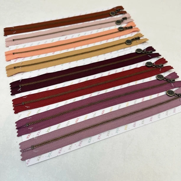 52950 纽扣金属拉链，25cm8条