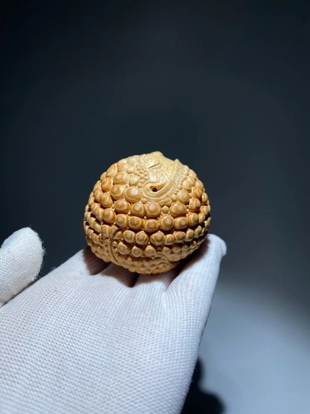 竹雕金蟾纯手工雕刻文玩手把件悟道蟾王