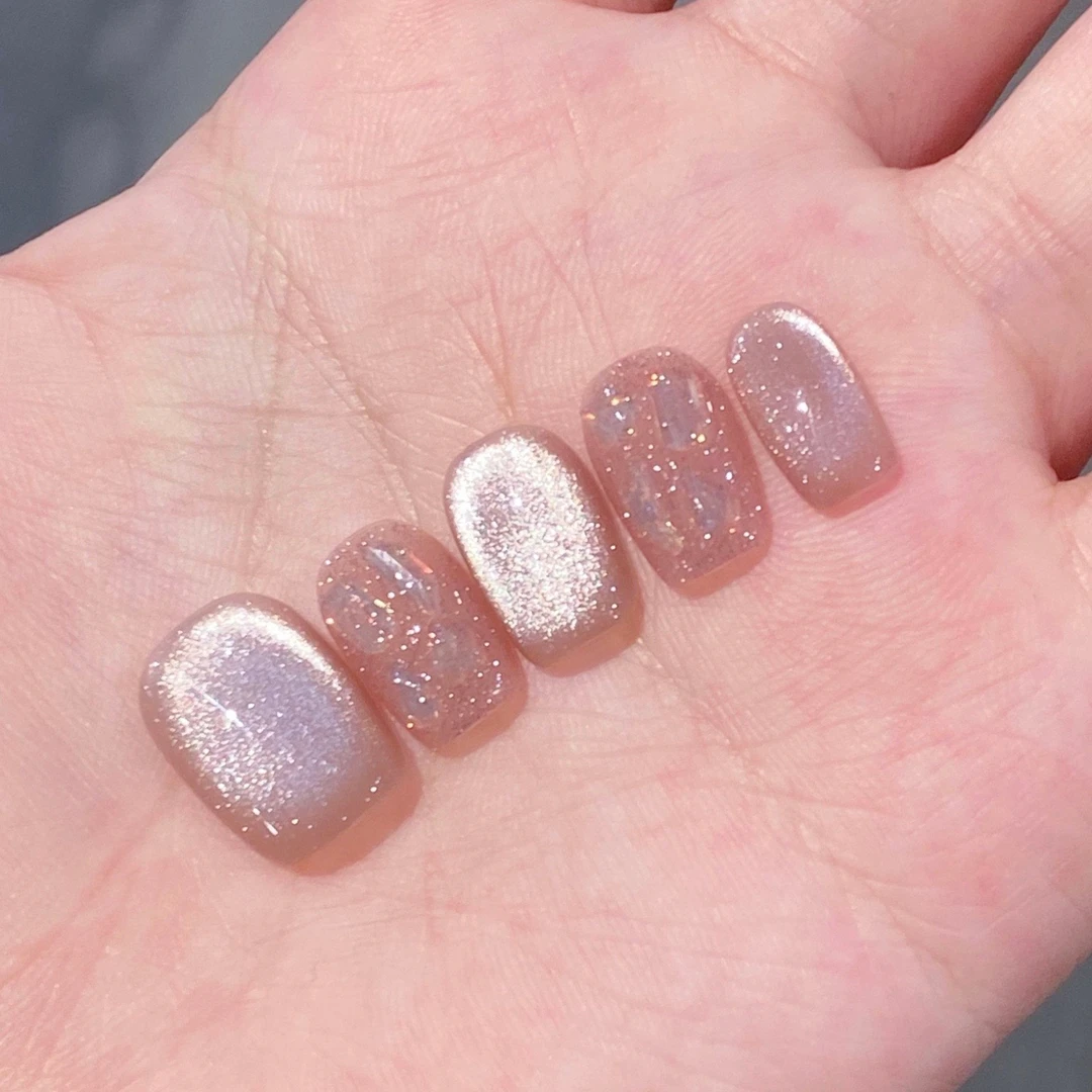 纯手工定制美甲贴片猫眼带钻爆闪高质量穿戴甲小众轻奢短款可拆卸