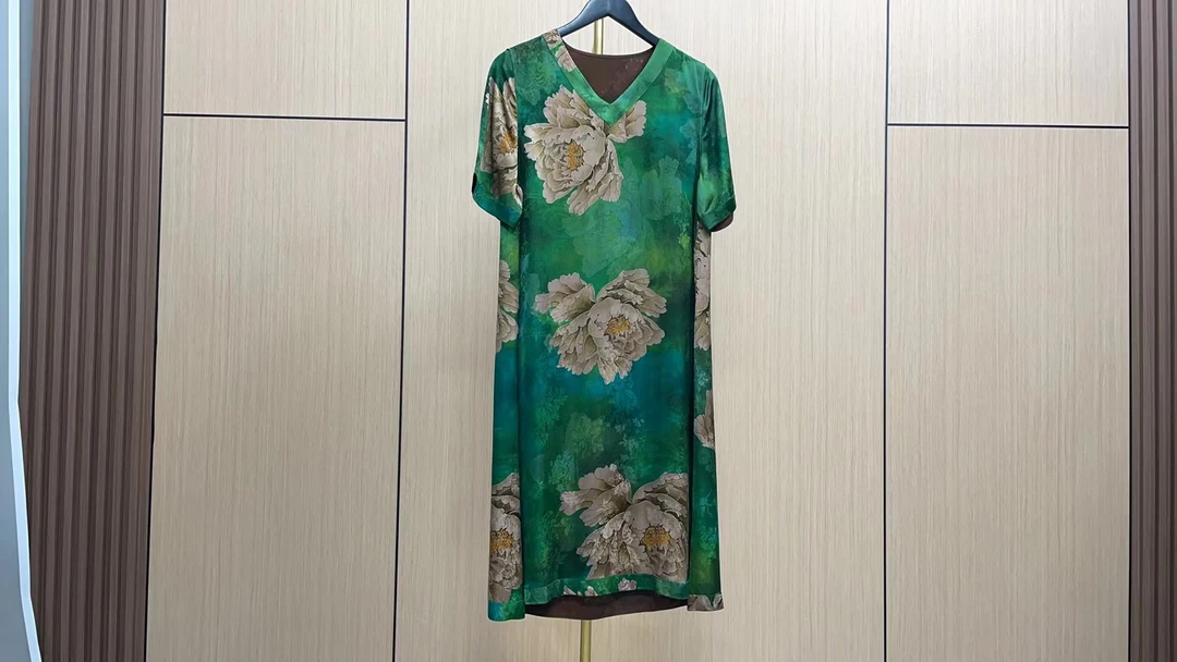 【繁花牡丹】2024新款款老料气质新中式宽松连衣裙