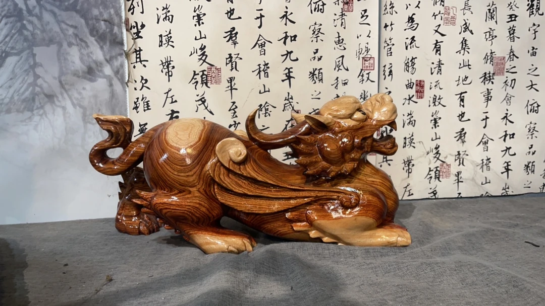 香樟木手工雕刻貔犰