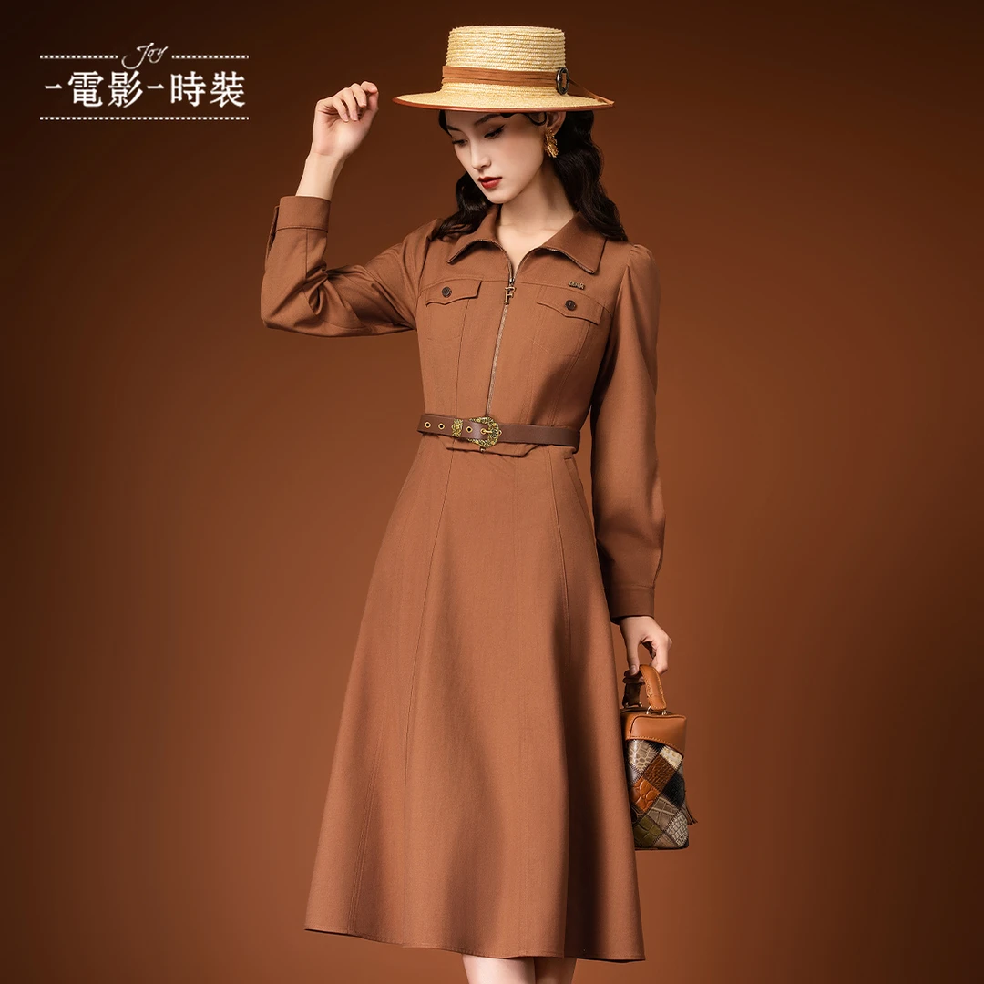 一电影一时装收腰净色连衣裙  FFRL134386