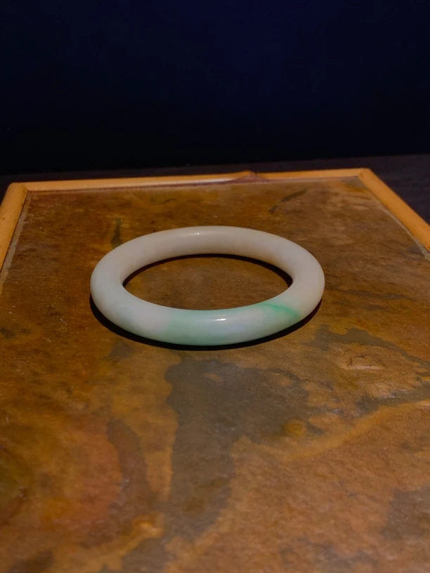 【白底青】老翡翠手镯女款