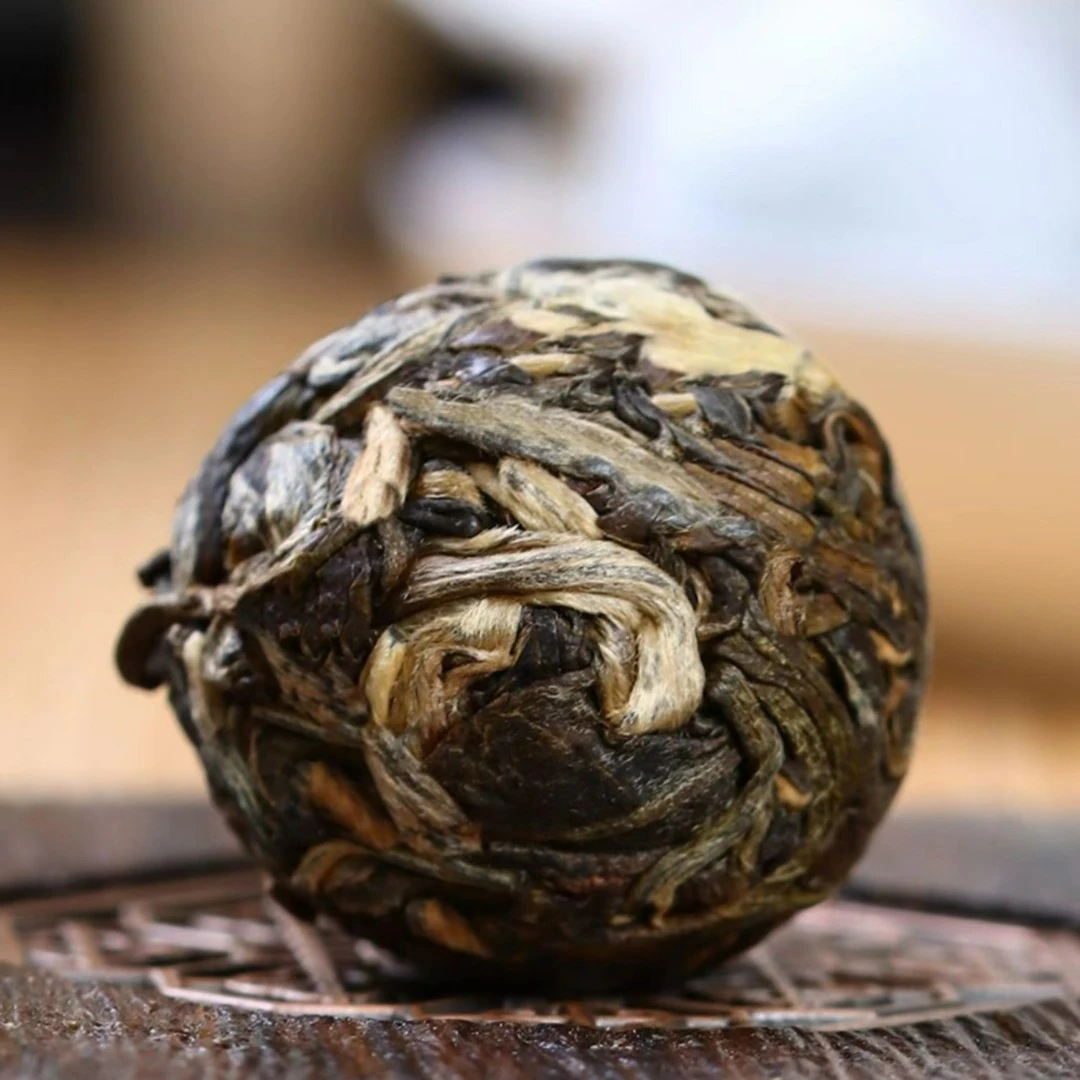 2023年弯弓河 蜜蜂箐 古树挑采普洱生茶龙珠10颗 3号 12.24