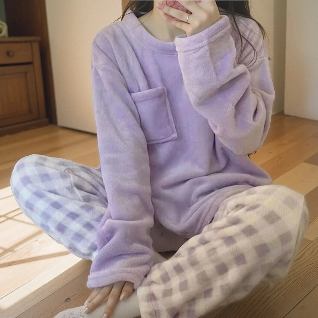 简约格子睡衣女生休闲圆领2024新款家居服保暖纯色两件套装法兰绒