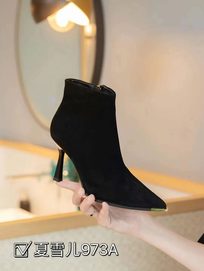 2024秋冬新款法式时尚气质细跟绒面弹力瘦瘦靴